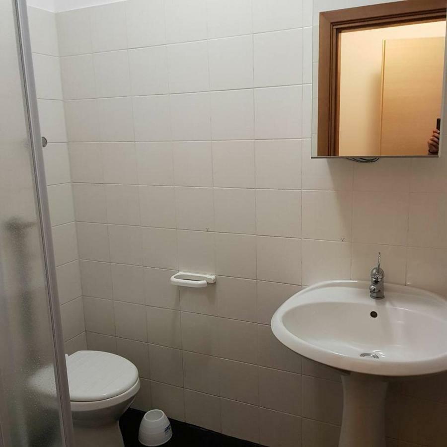 ポッツァッロ Casa Lorenzoヴィラ エクステリア 写真