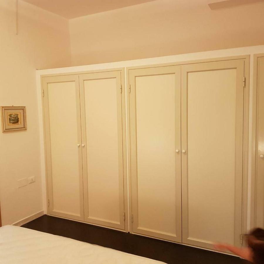 ポッツァッロ Casa Lorenzoヴィラ エクステリア 写真